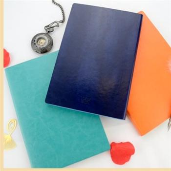 高檔商務(wù)筆記本文具A5手賬冊(cè)32K開(kāi)薄軟抄日記事本子定制