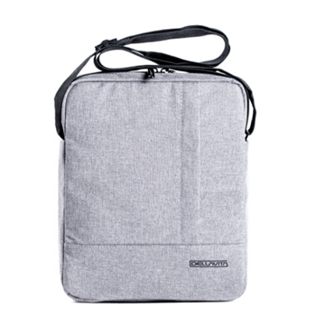 Dellavita德拉瑋特新品運動單肩包休閑斜跨包 淺灰色