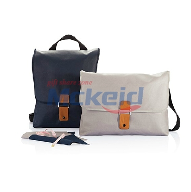 Pure 防水單肩包