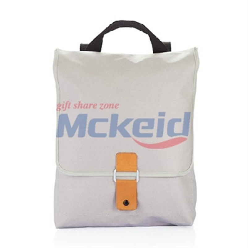 Pure 防水雙肩包