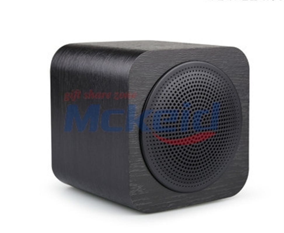 迷你方形藍(lán)牙木質(zhì)音箱