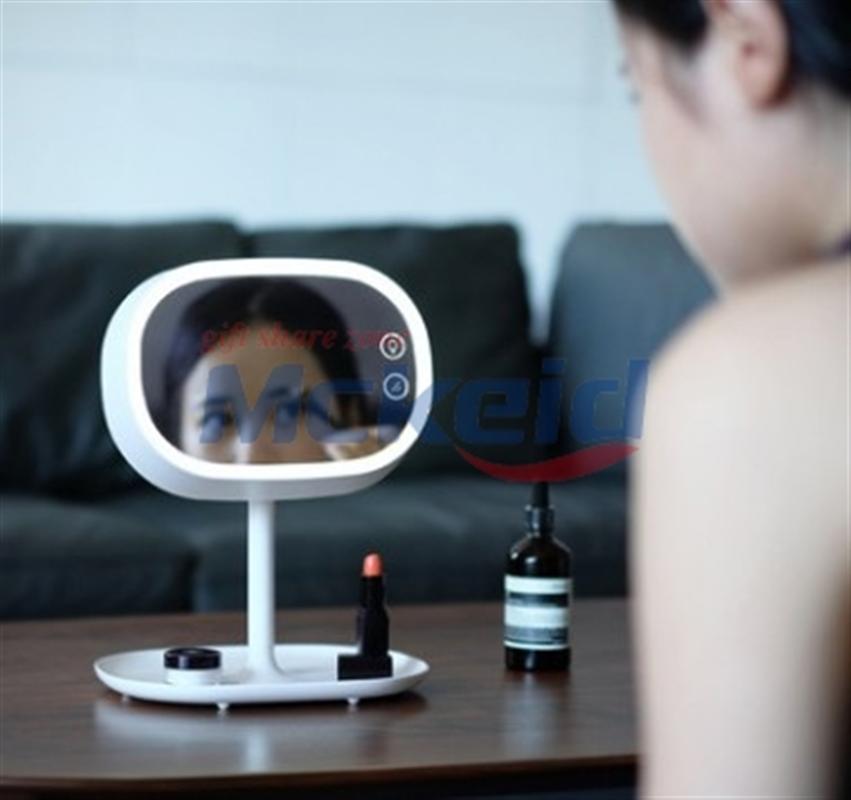 臺燈化妝鏡