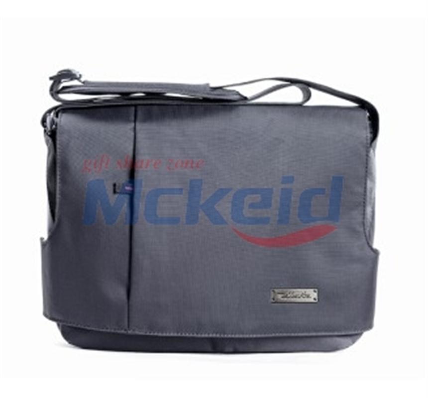 Dellavita德拉瑋特新品斜跨包運動休閑單肩包 黑色