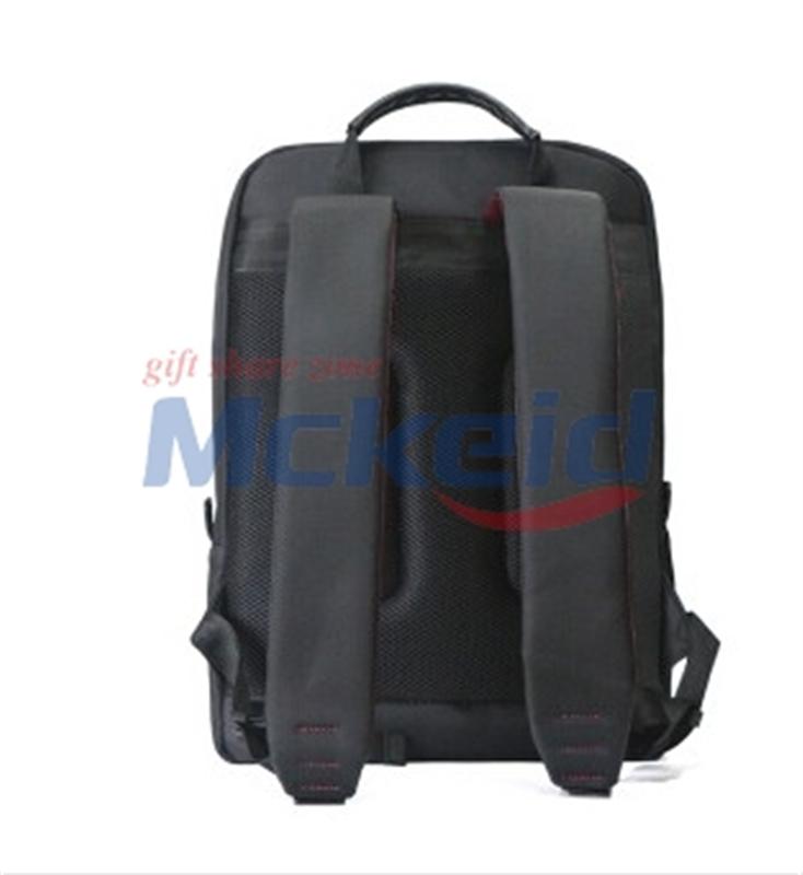 Dellavita德拉瑋特男士雙肩包商務(wù)休閑背包電腦包黑色