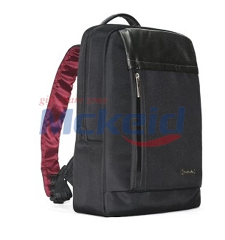 Dellavita德拉瑋特男士雙肩包商務(wù)休閑背包電腦包黑色