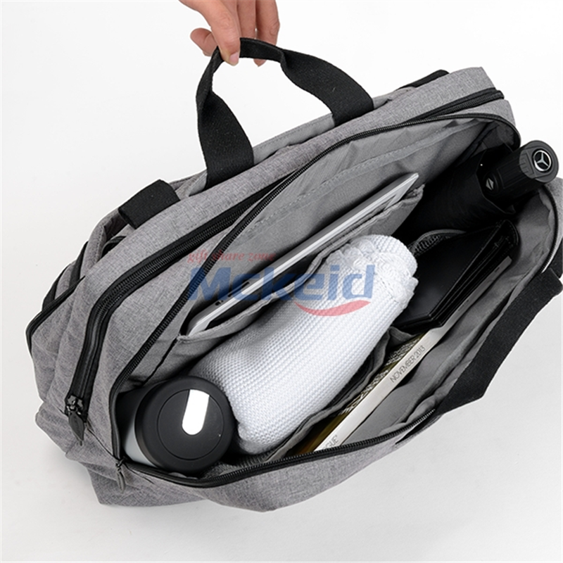 超級(jí)電腦雙肩包