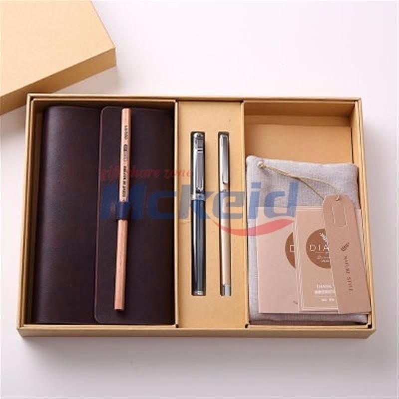 楊瀾推薦 得力（deli）高檔商務(wù)記事本本冊(cè)文具禮盒套裝