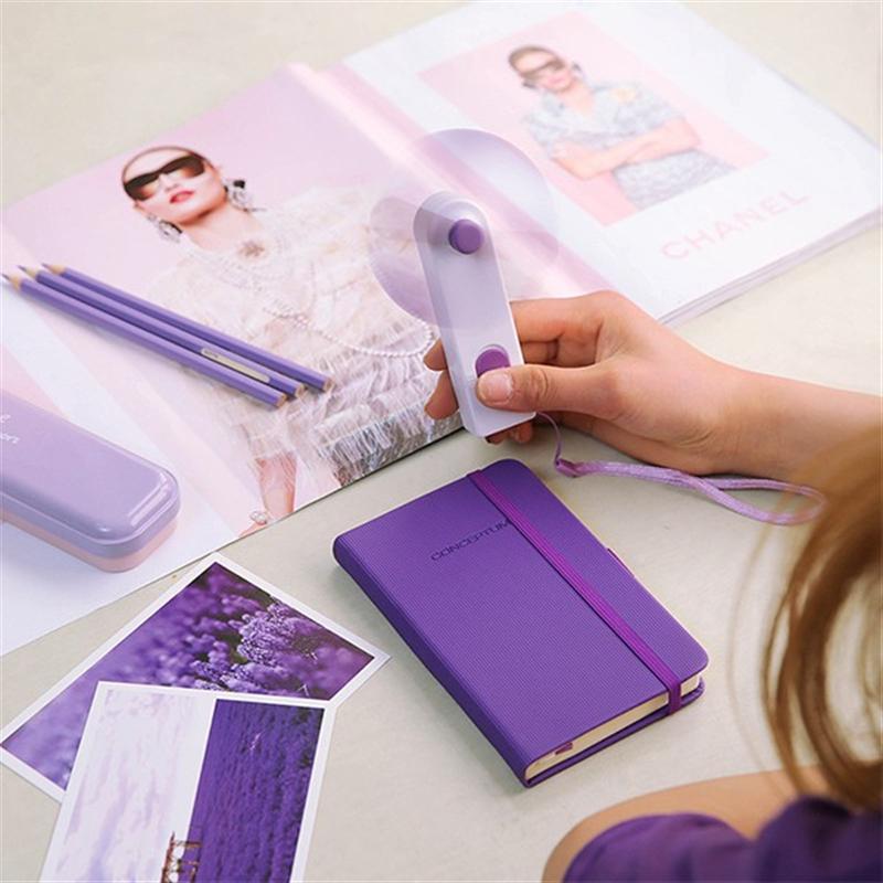 新奇特磁吸折疊手持小風(fēng)扇 便攜USB風(fēng)扇多功能充電迷你小風(fēng)扇禮品