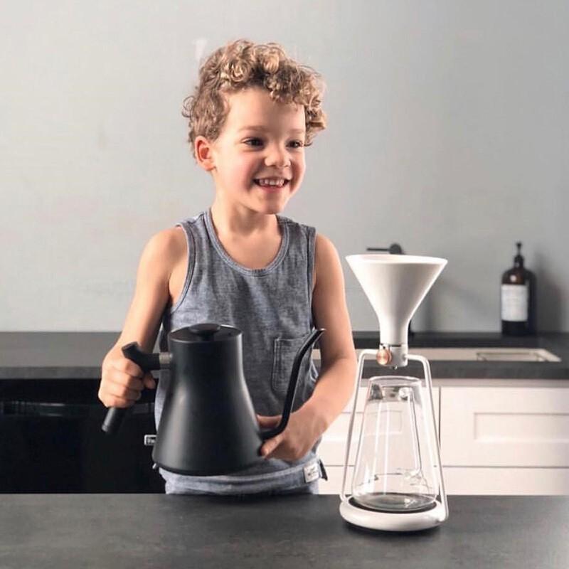 Fellow Stagg EKG智能細(xì)嘴咖啡壺電子溫控手沖壺快煮壺可保溫不銹鋼快煮壺 600ml 