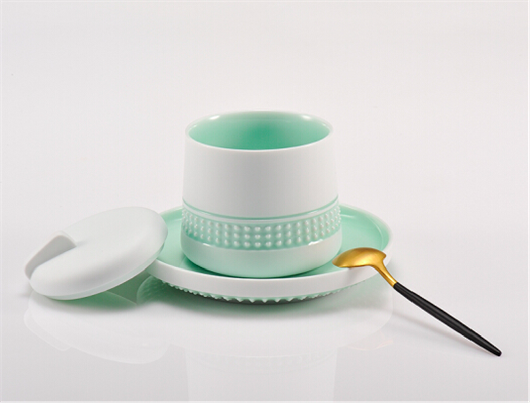 古婺窯火 婺州瓷 食 · 器 品盅 一盅一碟一湯匙 禮盒包裝 品盅