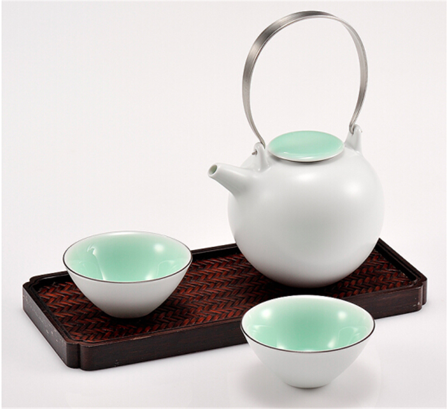 古婺窯火 經(jīng)典永藏系列 隨心·容 玉砂 一壺二杯禮盒包裝 隨心 · 容