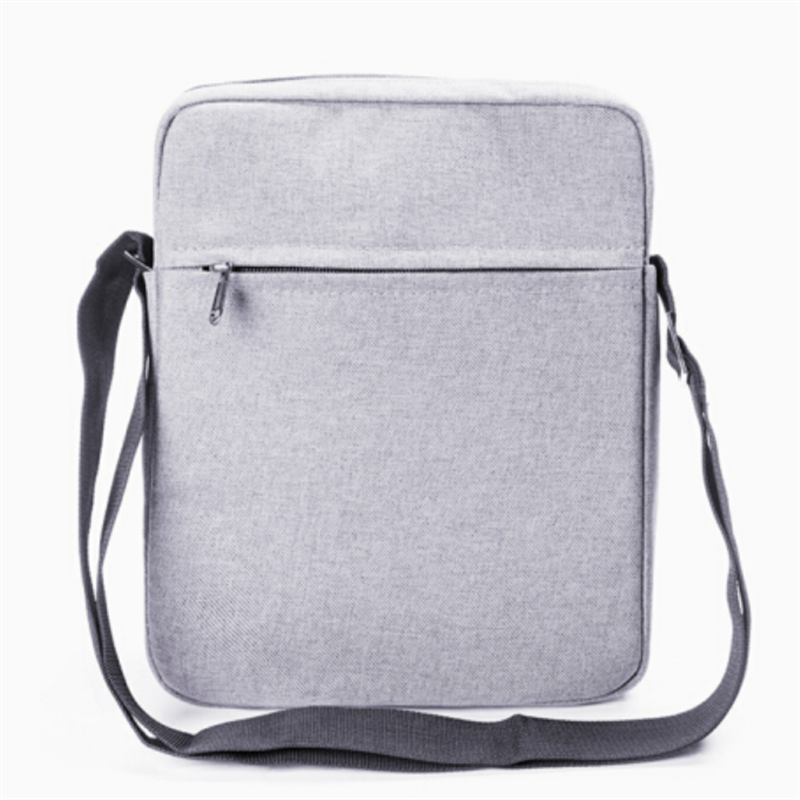 Dellavita德拉瑋特新品運(yùn)動(dòng)單肩包休閑斜跨包 淺灰色