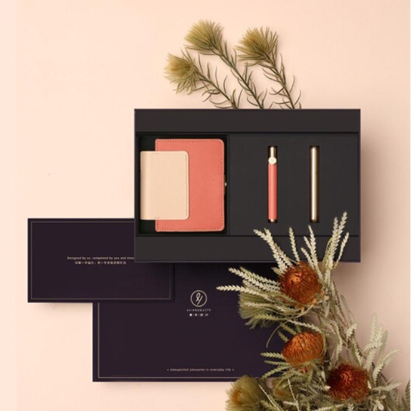 意外設(shè)計(jì) 【小寫(xiě)系列】小寫(xiě)禮盒 小寫(xiě)簽字筆 訂制商務(wù)筆記本文具套裝記事本禮品皮面筆本套裝定做公司會(huì)議 