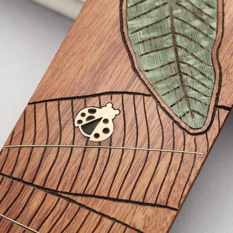 紅木質(zhì)鋼筆書簽?zāi)姨籽b高檔文藝生日禮物老師紀(jì)念品送禮定制刻字