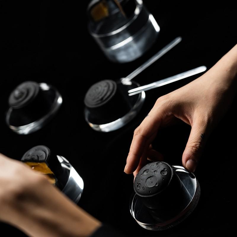 慢物質(zhì)黑月光中秋發(fā)光禮盒