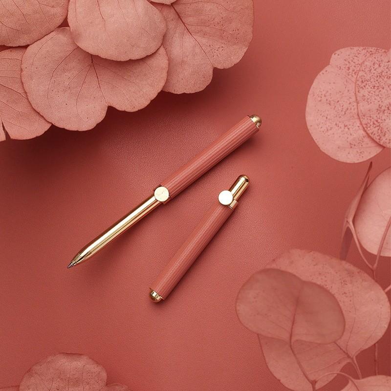 意外設(shè)計(jì)情人禮物簽字筆