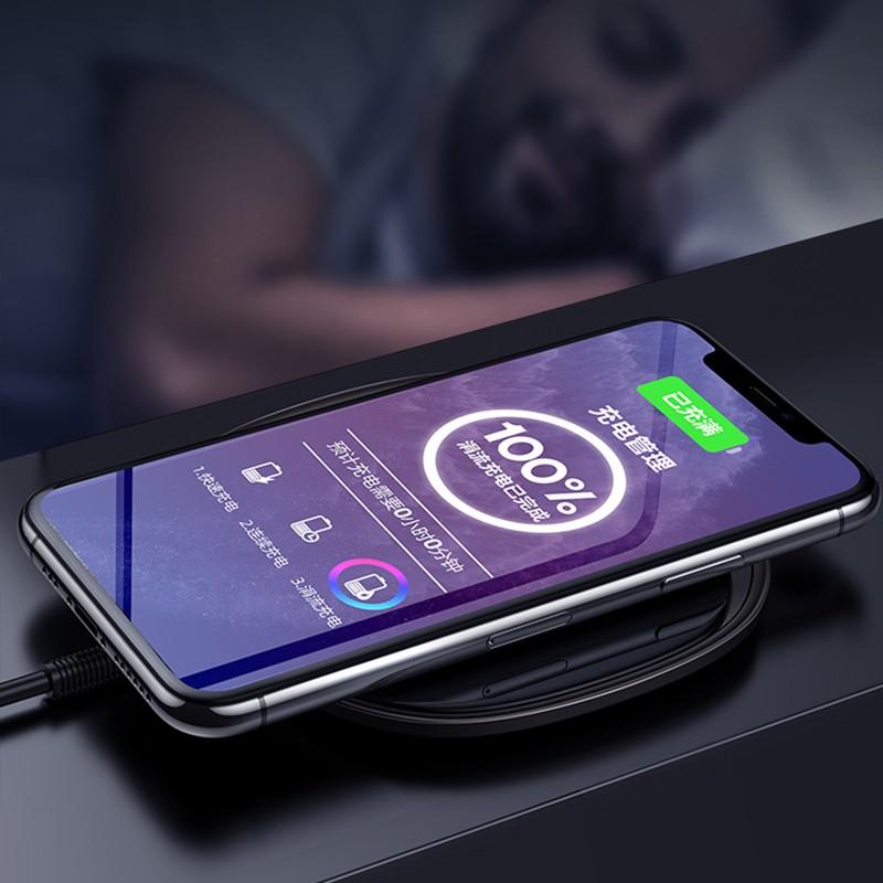 機(jī)樂(lè)堂無(wú)線快充電器