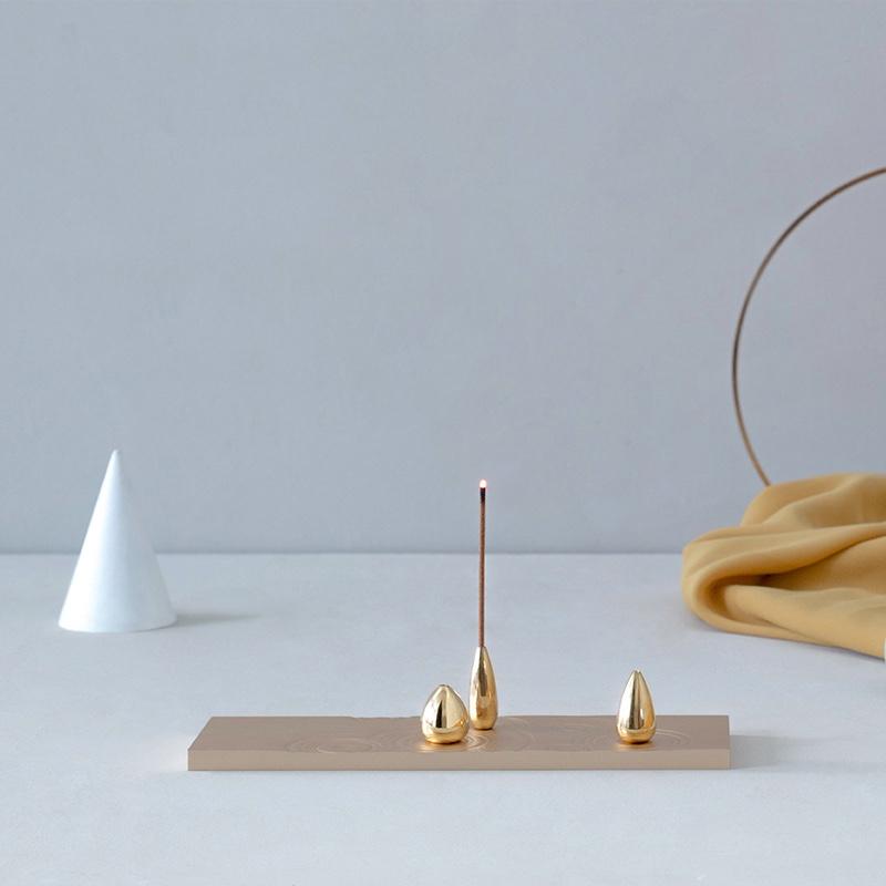 另 “漾”水滴香插精致小巧家用擺件香插香器銅質(zhì)香座 純手工制作