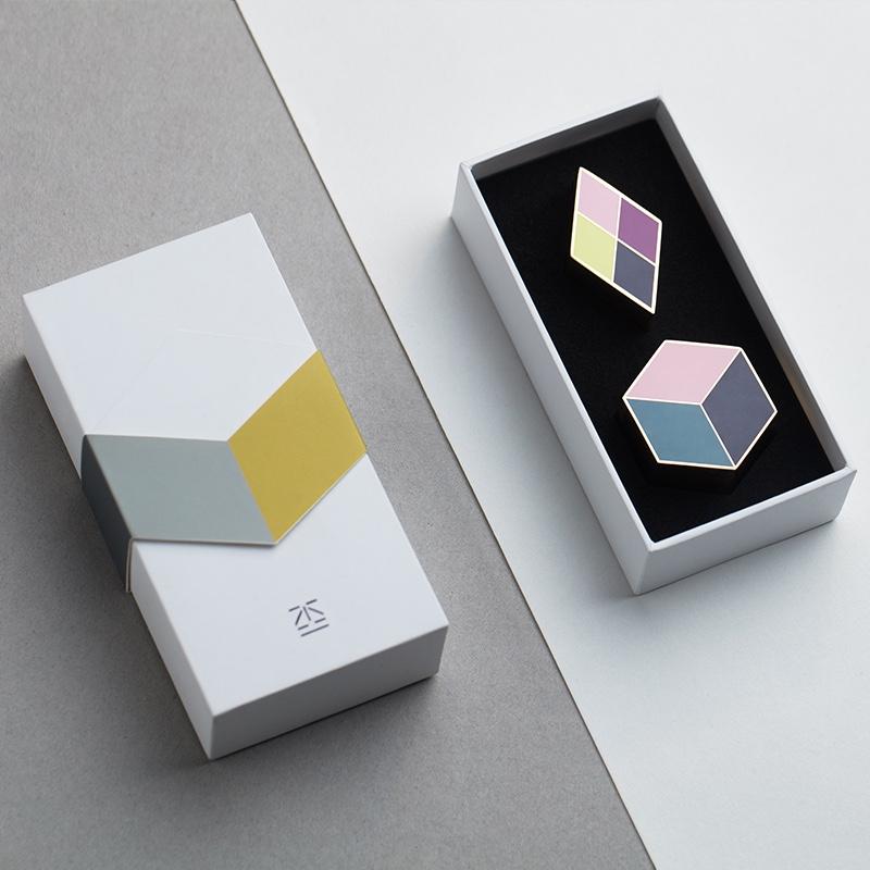 另 有昆·鎮(zhèn)紙鎮(zhèn)時尚中國風(fēng)文房四寶 創(chuàng)意鏡面合金裝飾品桌面擺件