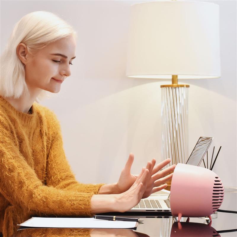 暖風(fēng)機(jī)迷你取暖器家用創(chuàng)意小型取暖器辦公室便攜桌面暖風(fēng)機(jī)