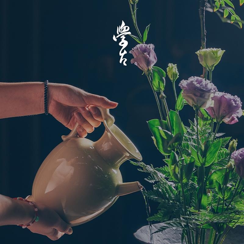 學(xué)古|唐·830水注 越青釉水注瓶仿古瓷器側(cè)把壺陶瓷收藏?cái)[件1.7L