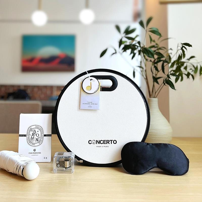 月伴小曲時尚膠囊雨傘手搖音樂盒眼罩香薰掛牌