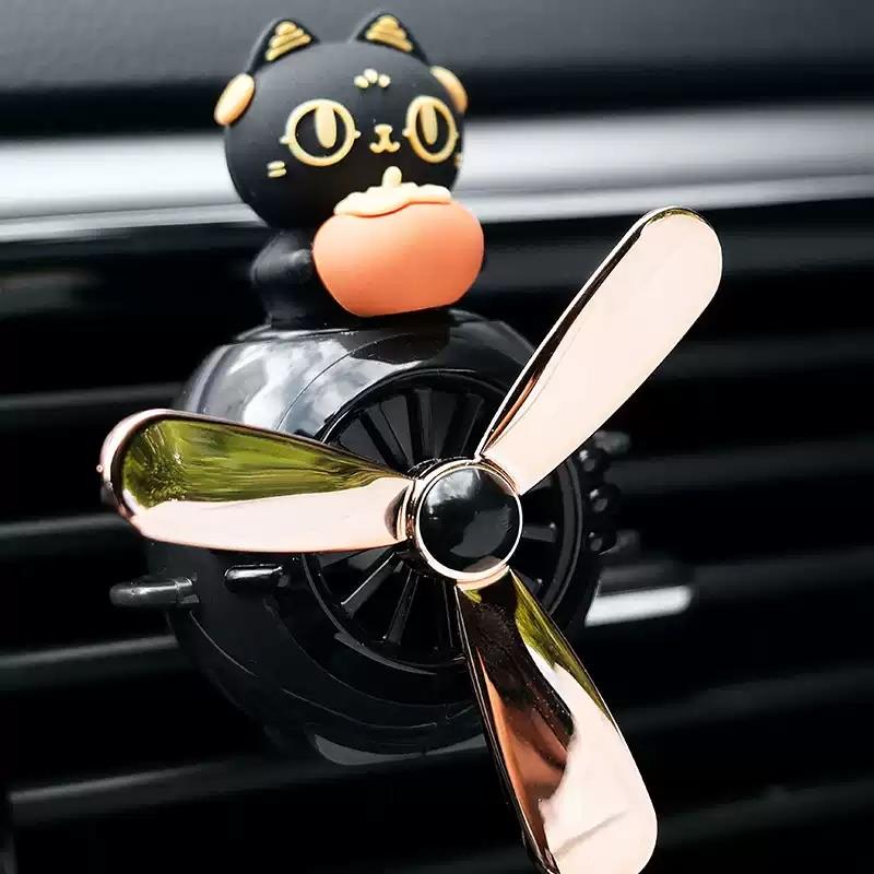 大英博物館安德森貓旋轉(zhuǎn)出風(fēng)口車載香薰車載擺件香氛男生生日禮物