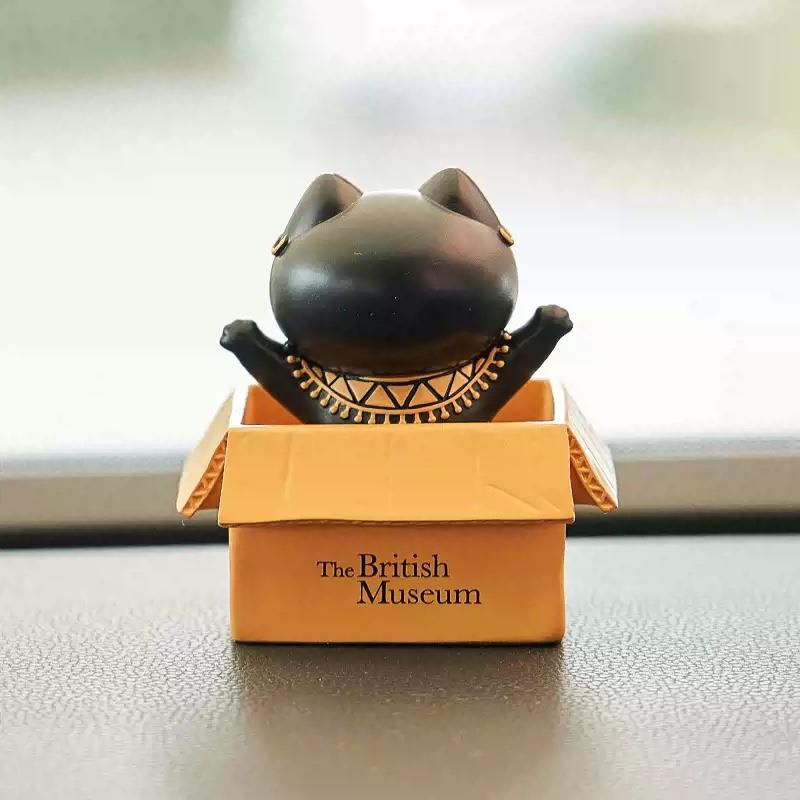 大英博物館安德森貓車(chē)載飾品汽車(chē)搖頭擺件車(chē)飾裝飾閨蜜生日禮物女