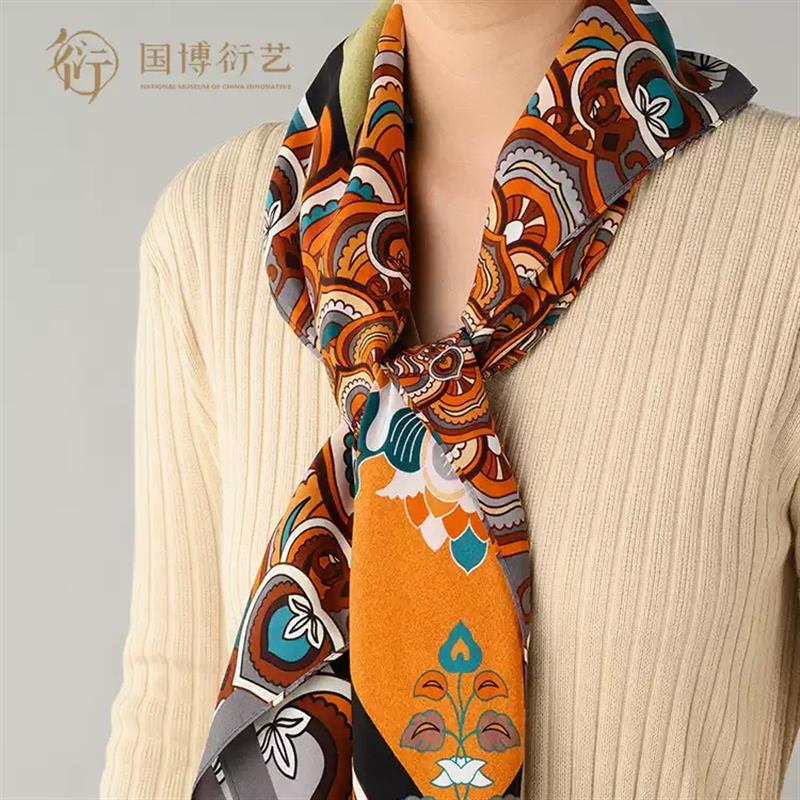 中國(guó)國(guó)家博物館好運(yùn)連連絲巾禮盒博物館文創(chuàng)結(jié)婚生日復(fù)古媽媽禮物